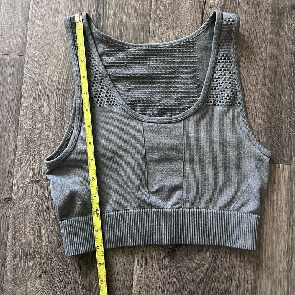Fabletics Musetta Seamless Sports Bra - Picture 4 of 5